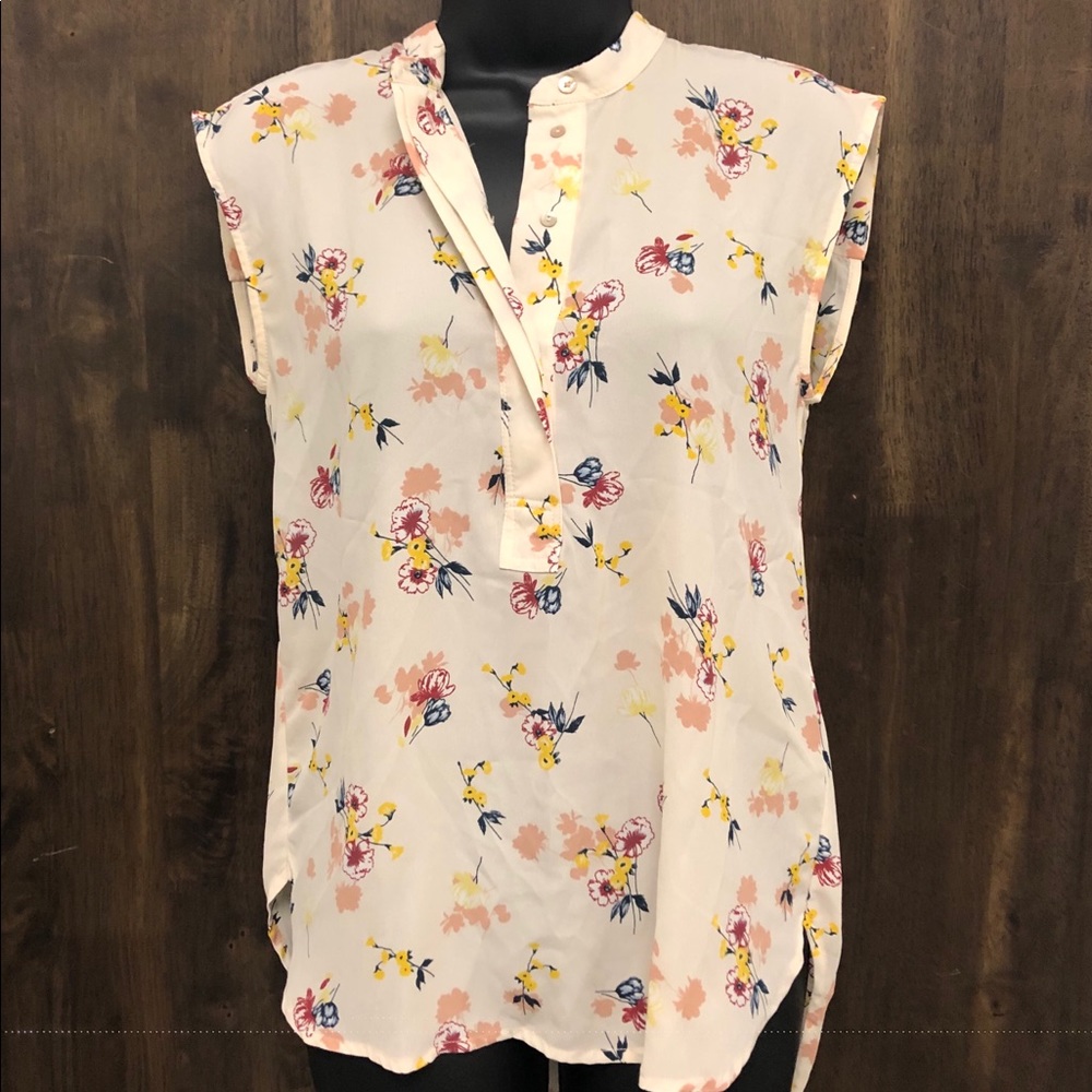 Bobeau Sleeveless Patterned Top